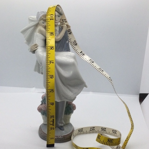 Home LLADRO Figurine Over the Threshold year 1985 beautiful for a Wedding. - Picture 5 of 8